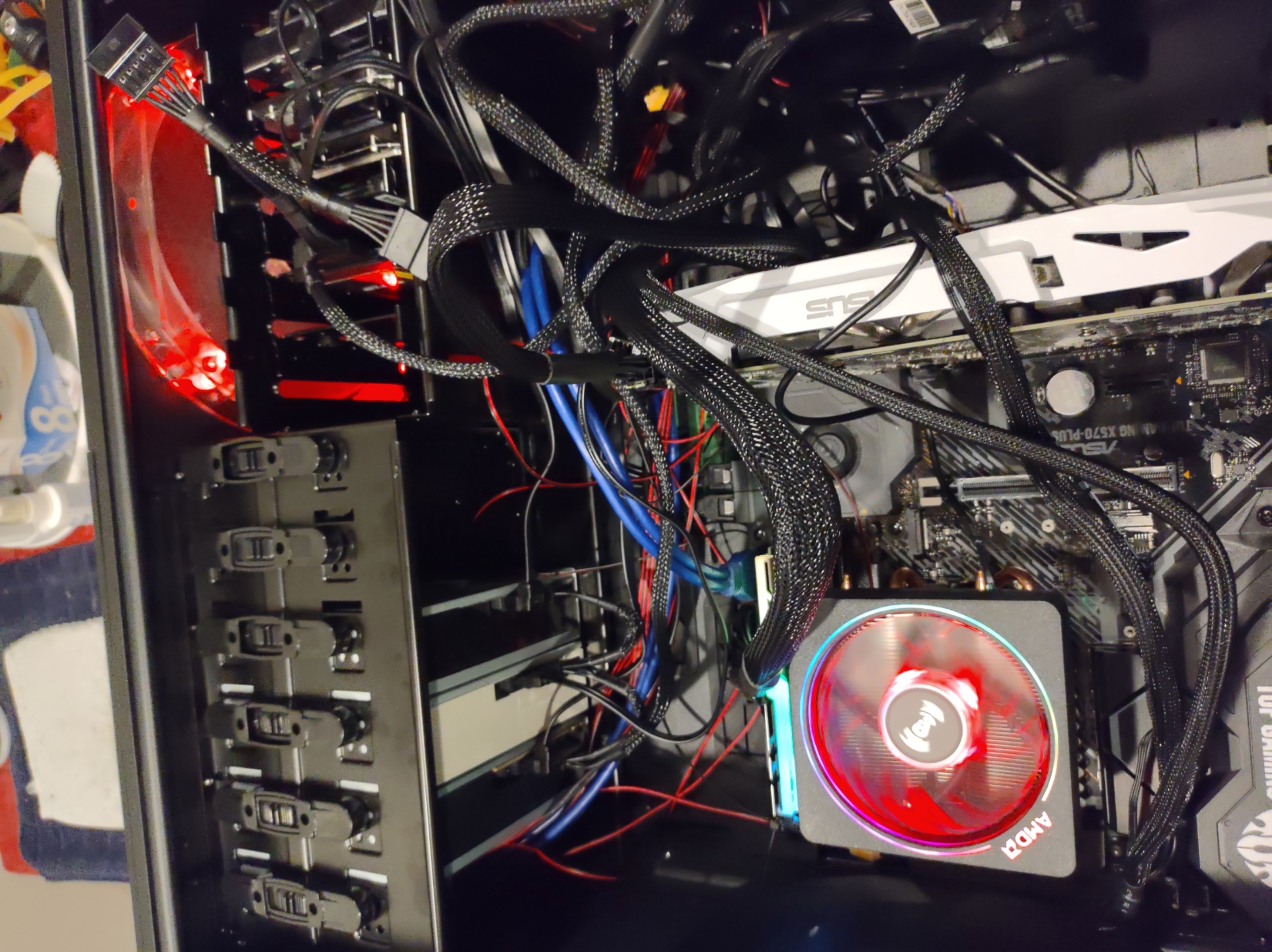 Image of amd1.jpg